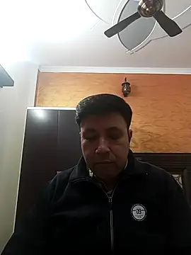 innocentboy1987 online show from 11/24/25, 05:07