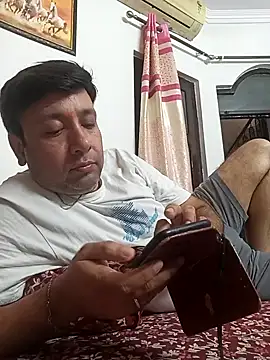 innocentboy1987 online show from 09/26/25, 09:27