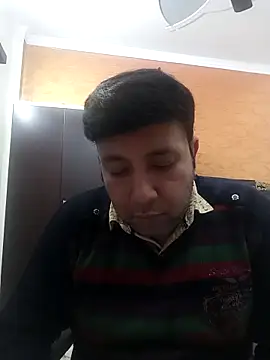 innocentboy1987 online show from 12/03/25, 09:53