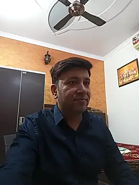 innocentboy1987 online show from 11/06/25, 04:49