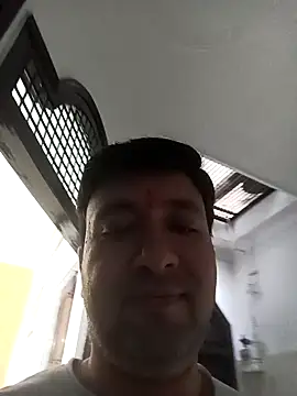 innocentboy1987 online show from 09/30/25, 09:37