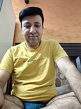innocentboy1987 online show from 05/07/26, 04:32