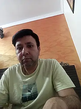 innocentboy1987 online show from 03/10/26, 05:22