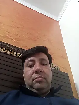 innocentboy1987 online show from 02/12/26, 07:08