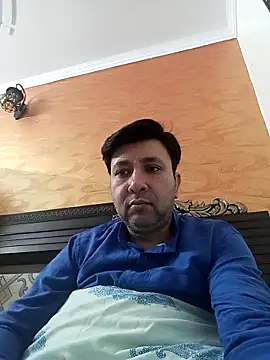 innocentboy1987 online show from 04/10/26, 06:53