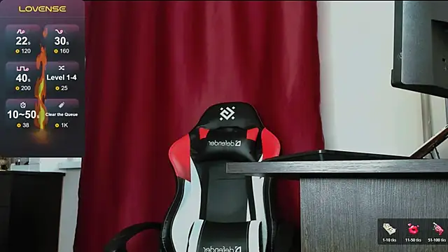 holyharlot online show from 11/17/25, 09:57