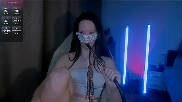 Snapshot of holyharlot chatting on 02/17/25, 05:12 holyharlot online show from 02/17/25, 05:12