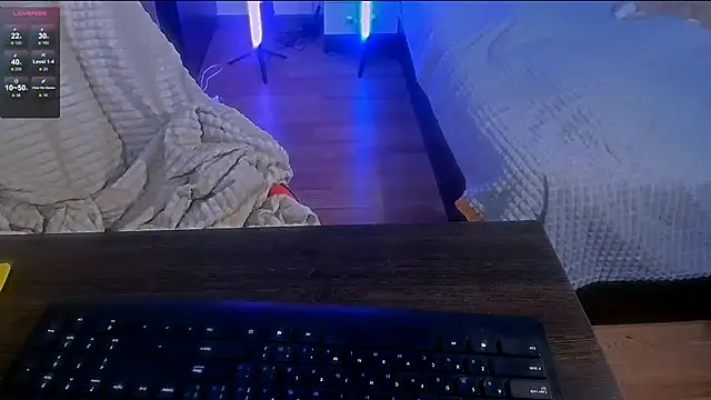 Snapshot of holyharlot chatting on 02/10/25, 11:15 holyharlot online show from 02/10/25, 11:15