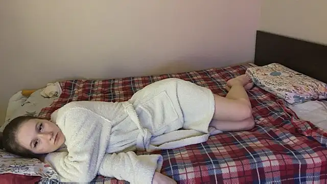 Sabrinaanddaniel online show from 12/13/25, 08:04