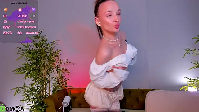miiss  lulu online show from 05/27/26, 01:57