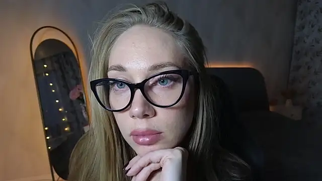 Engel 13 online show from 12/04/25, 01:32