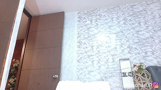 Snapshot of nicollesofia2 chatting on 07/01/26, 04:13 nicollesofia2 online show from 07/01/26, 04:13