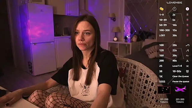 Snapshot of alexa_feels_ chatting on 03/16/25, 06:44 alexa feels online show from 03/16/25, 06:44