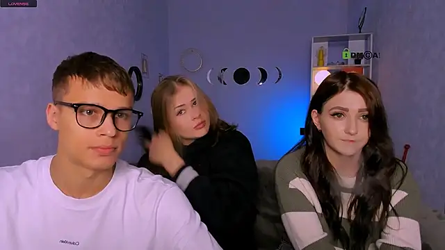 catherine kitty online show from 10/13/25, 07:04