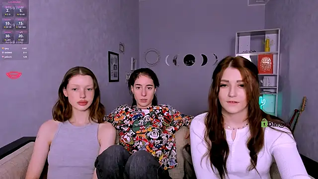 catherine kitty online show from 12/16/25, 08:13