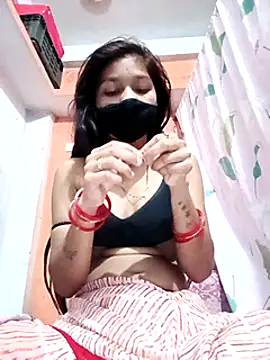 Snapshot of Barkha_Beri chatting on 02/17/25, 11:43 Barkha Beri online show from 02/17/25, 11:43