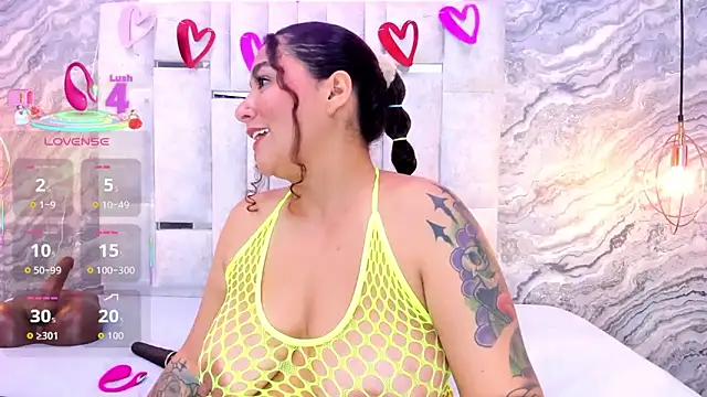 MelissaBloomm online show from 04/08/26, 02:07