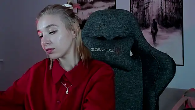 PhilippaAdamas online show from 02/14/25, 08:42