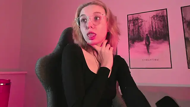 PhilippaAdamas online show from 03/02/25, 02:19