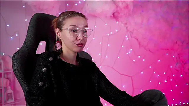 PhilippaAdamas online show from 03/08/25, 02:01