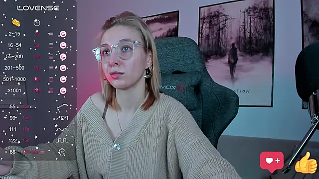 PhilippaAdamas online show from 02/20/25, 08:50