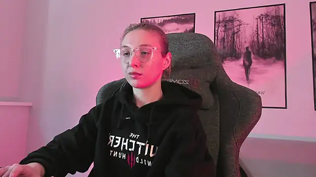 PhilippaAdamas online show from 03/01/25, 08:45