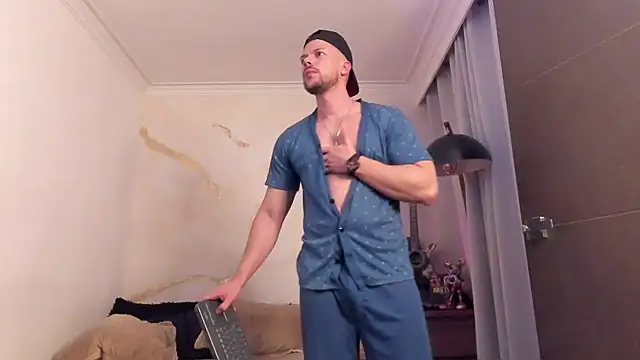 bakersboyssexys online show from 03/24/26, 06:13