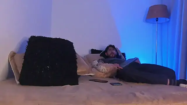 Snapshot of bakersboyssexys chatting on 09/24/25, 01:13 bakersboyssexys online show from 09/24/25, 01:13