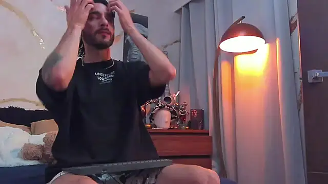 bakersboyssexys online show from 05/21/26, 01:03
