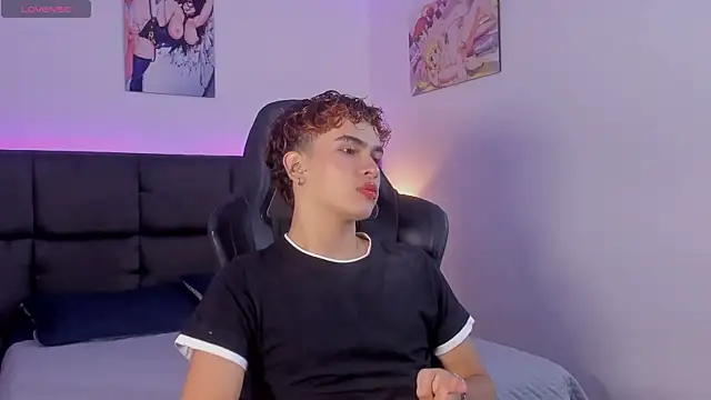 Aiiden 15 online show from 10/24/25, 12:26