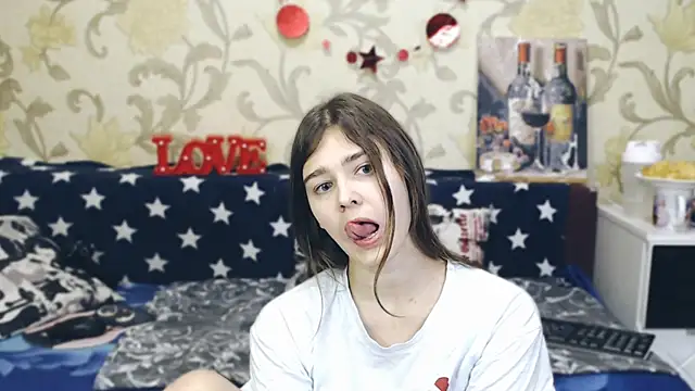 Snapshot of JennyStormy chatting on 02/21/25, 05:20 JennyStormy online show from 02/21/25, 05:20