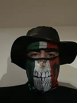 Snapshot of Gango_777 chatting on 02/07/25, 07:17 Gango 777 online show from 02/07/25, 07:17