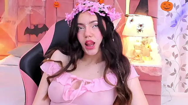 ArianaFranco online show from 10/31/25, 02:35