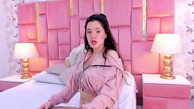 ArianaFranco online show from 12/17/25, 05:18