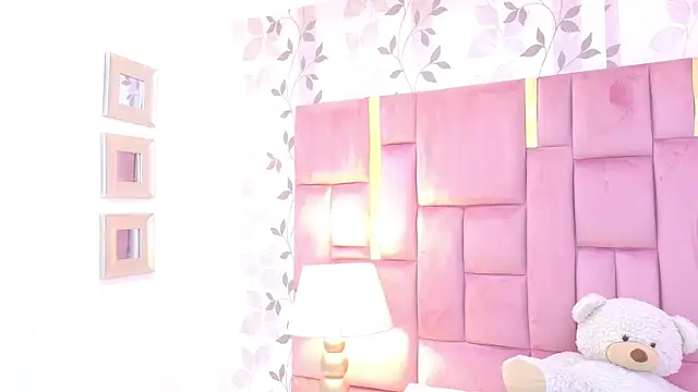 ArianaFranco online show from 05/22/26, 01:31