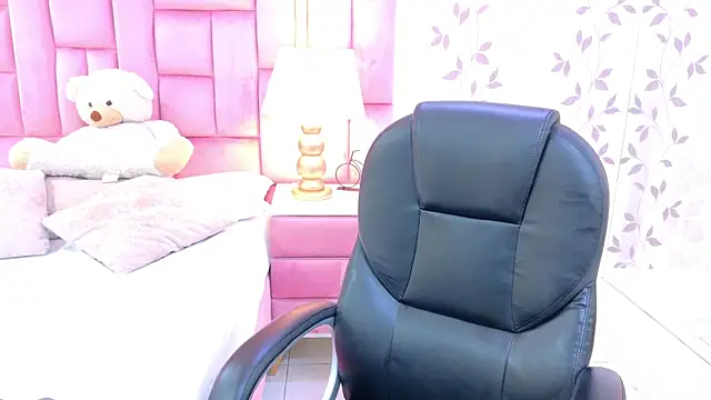 ArianaFranco online show from 05/06/26, 02:10