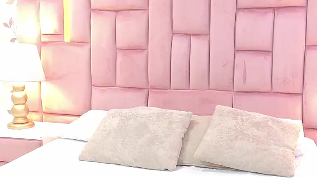 ArianaFranco online show from 06/18/26, 01:27