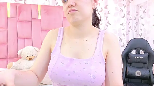 ArianaFranco online show from 06/04/26, 12:54