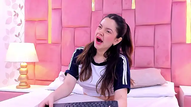 ArianaFranco online show from 11/01/25, 01:49