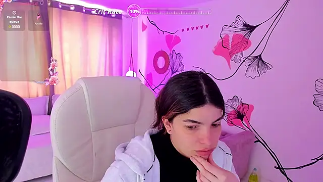 Snapshot of Isabela_Fiorelli chatting on 06/06/26, 01:49 Isabela Fiorelli online show from 06/06/26, 01:49