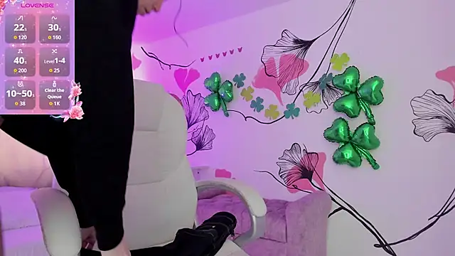 Isabela Fiorelli online show from 03/19/26, 01:11