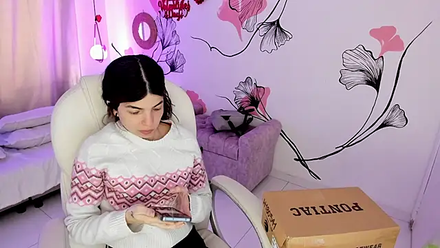 Isabela Fiorelli online show from 02/13/26, 01:22