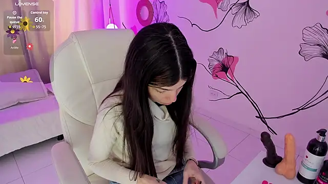 Isabela Fiorelli online show from 12/21/25, 01:24