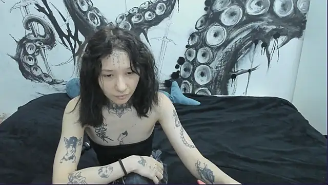 Snapshot of Sam_Jaster chatting on 05/24/26, 05:02 Sam Jaster online show from 05/24/26, 05:02