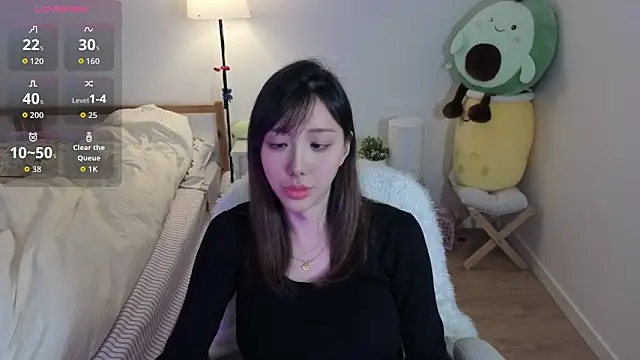 joycemilka online show from 04/08/26, 12:06