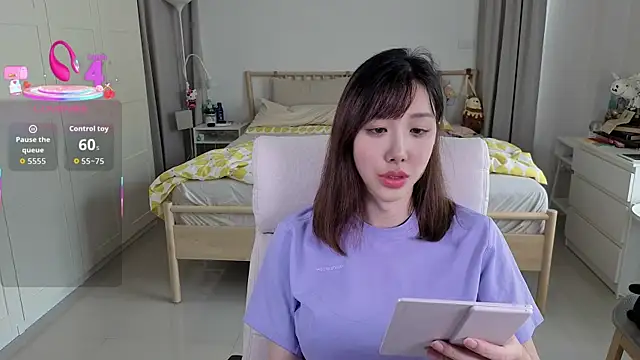 joycemilka online show from 09/30/25, 06:30