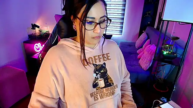cherryy bombshelll online show from 05/04/26, 02:53