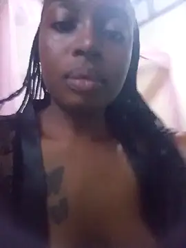 Snapshot of leenblessx chatting on 06/22/26, 02:47 leenblessx online show from 06/22/26, 02:47