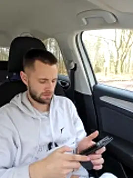 ademandjulia online show from 02/28/26, 11:43