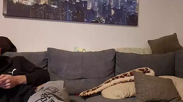 ademandjulia online show from 11/14/25, 08:34